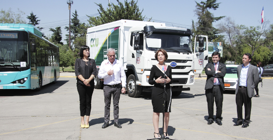Ministra Gloria Hutt presenta primer camión eléctrico de alto tonelaje que operará en Chile