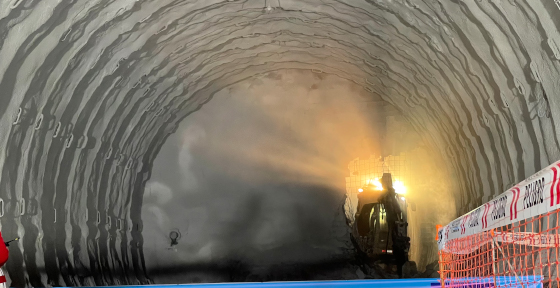 Encabezamos conexión de túneles de la extensión de línea 2