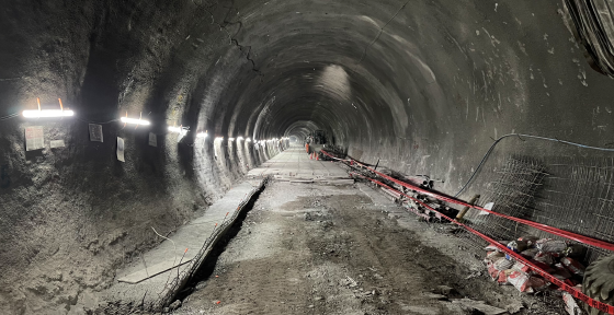 Extensión de Línea 2 se acerca cada vez más a sus nuevos vecinos: Se terminó de conectar todo el túnel