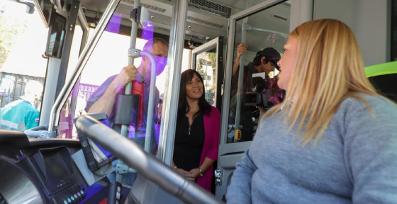 MTT presentan 30 buses eléctricos con sensores para detectar a peatones y ciclistas